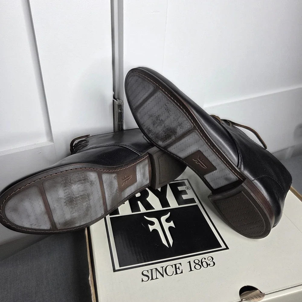Frye NWT Chukka Men's Black Leather Ankle Boots Size 9.5 US